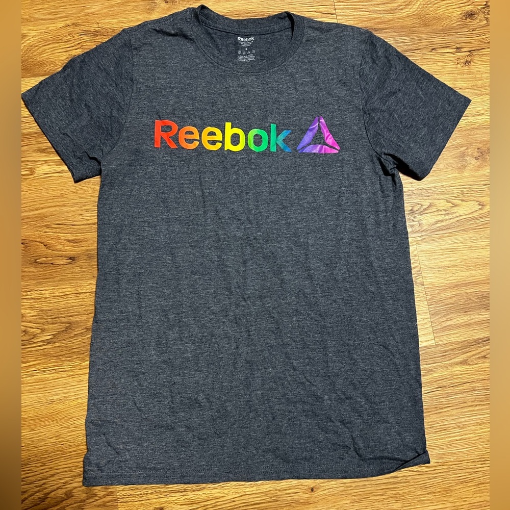 Reebok Gray T-Shirt with Multicolor Logo